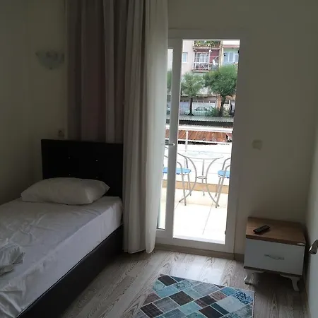 Bed & Breakfast Eli̇t Pansi̇yon 3*