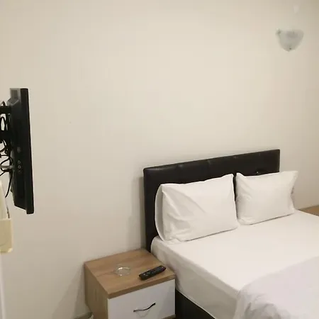 Eli̇t Pansi̇yon Bed & Breakfast Aydin