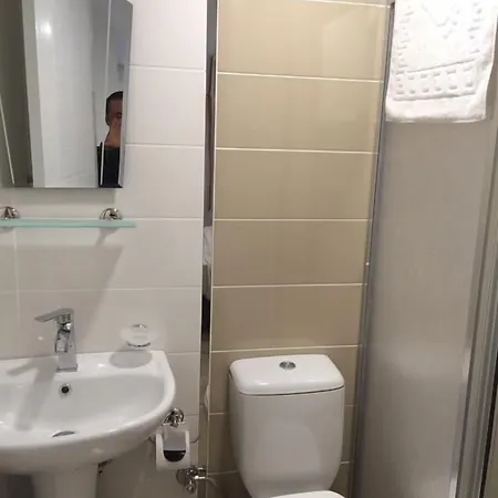 Eli̇t Pansi̇yon Bed & Breakfast Aydin