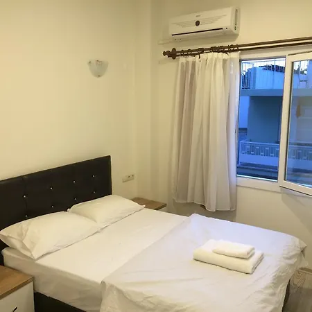 Eli̇t Pansi̇yon Bed & Breakfast Aydin