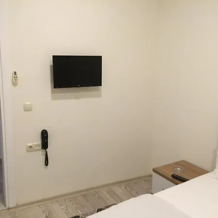 Eli̇t Pansi̇yon 3* Aydin