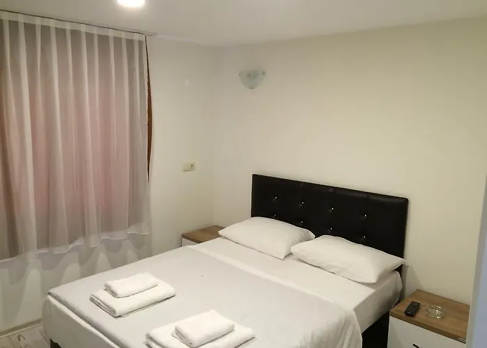 Eli̇t Pansi̇yon 3*