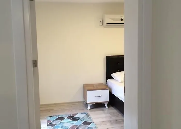 Eli̇t Pansi̇yon 3* Aydın