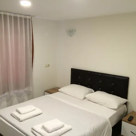 Eli̇t Pansi̇yon 3*