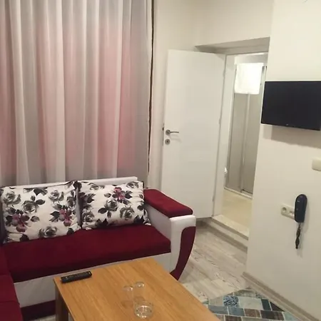 Eli̇t Pansi̇yon