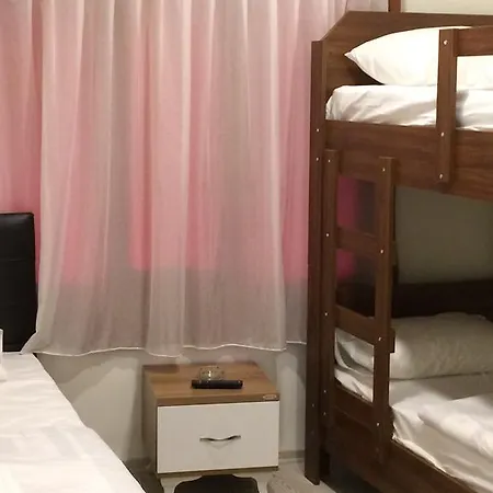 Eli̇t Pansi̇yon Bed and Breakfast